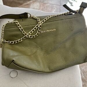 Enzo Angiolini Green Shoulder Bag with Chain Strap